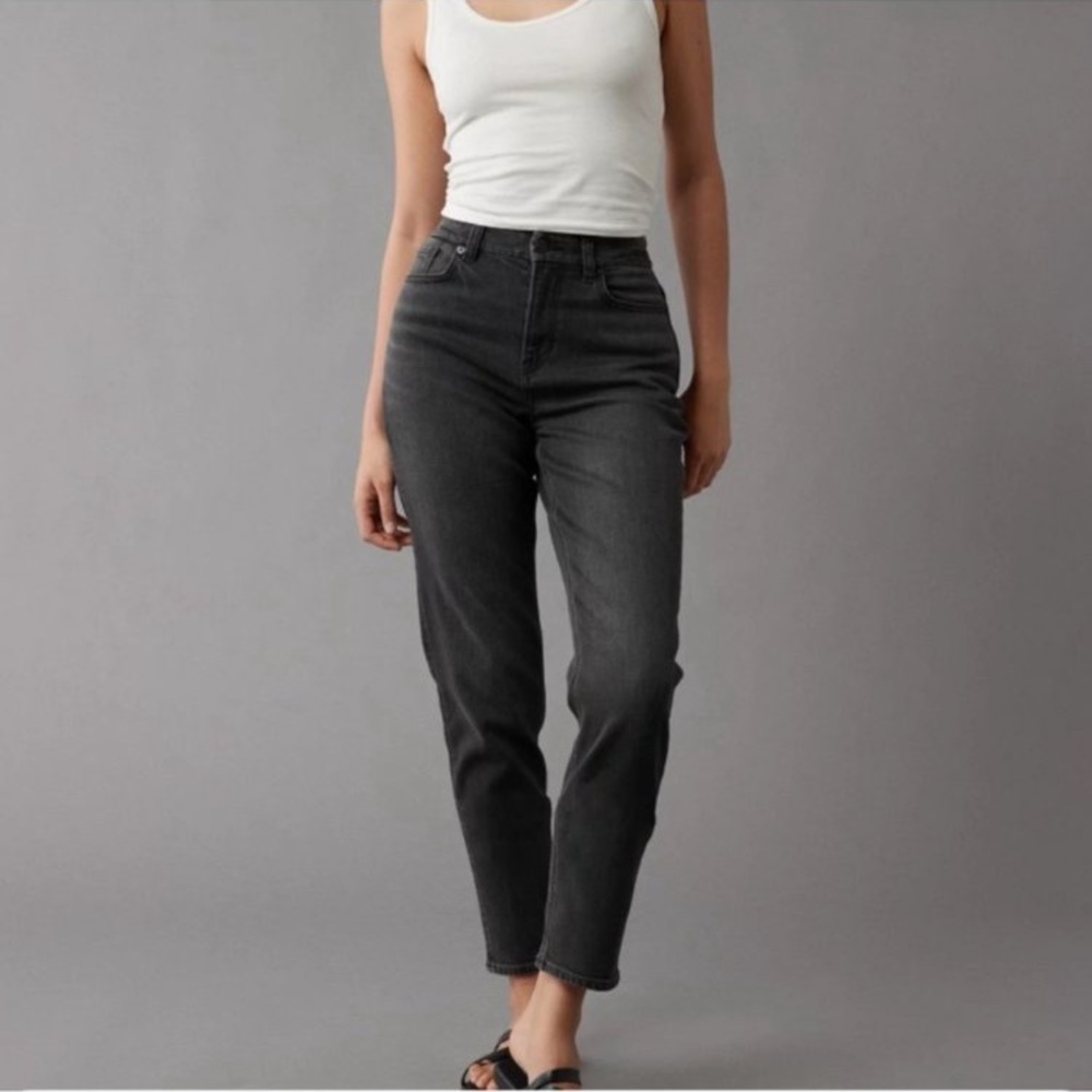 AEO👖High-Rise Stretch Mom Jean